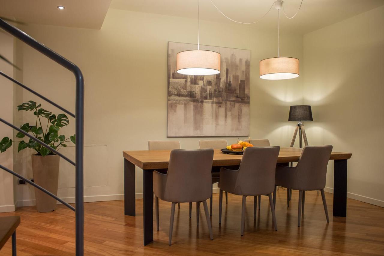 Ar Prestige Penthouse - Soho Appartement Bergamo Buitenkant foto